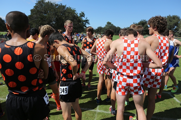 2014StanfordD2Boys-196.JPG - D2 boys race at the Stanford Invitational, September 27, Stanford Golf Course, Stanford, California.
